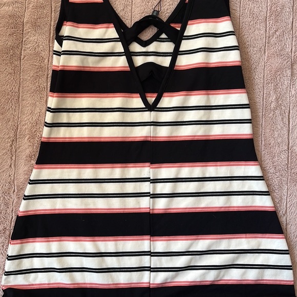 🆕 Dynamite striped back cut-out maxi dress - size large - Picture 8 of 11